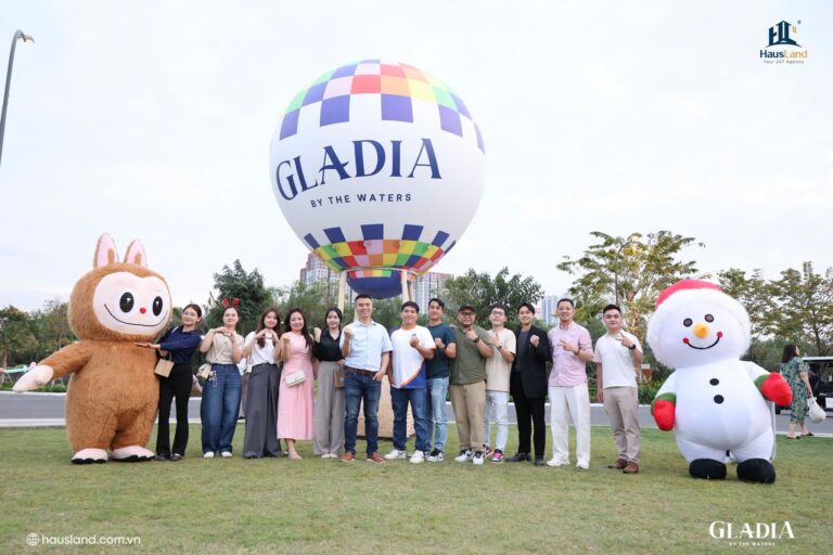 Gần 1000 khách hàng tham dự Sự kiện "Get Your Sparkle On" tại Gladia by the Waters