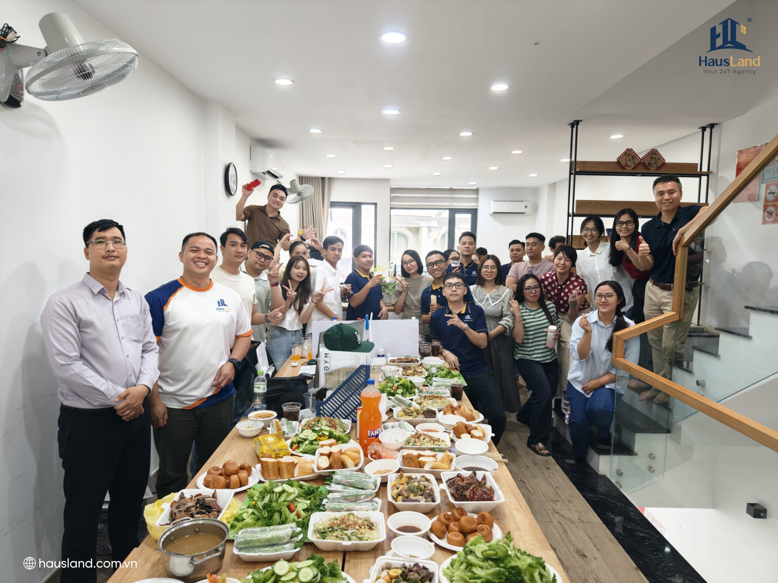 Noel ấm áp tại HausLand: Văn hoá doanh nghiệp được nuôi dưỡng từ những điều giản dị 14 Hoạt động Noel nội bộ