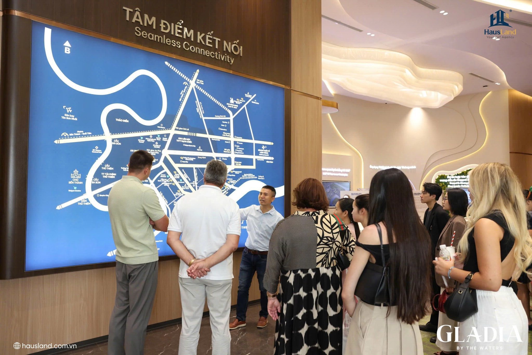 Gladia by the Waters: Gần 1000 khách hàng tham dự Sự kiện "Get Your Sparkle On" 9 Gladia by the Waters | Lựa chọn an cư, tích sản bền vững