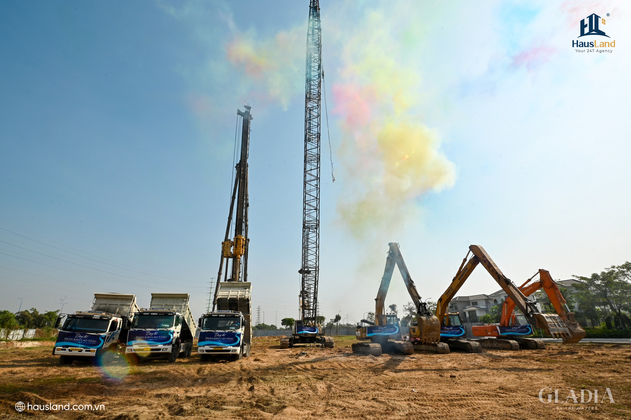 Chính thức bàn giao sổ hồng cho cư dân Gladia by the Waters 14 Phân khu cao tầng chính thức động thổ
