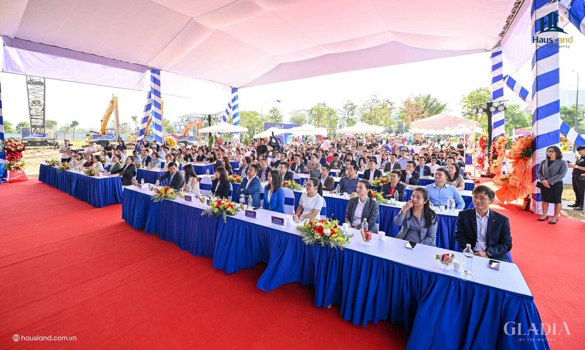 Chính thức bàn giao sổ hồng cho cư dân Gladia by the Waters 15 Sự kiện Bàn giao sổ hồng Gladia by the Waters