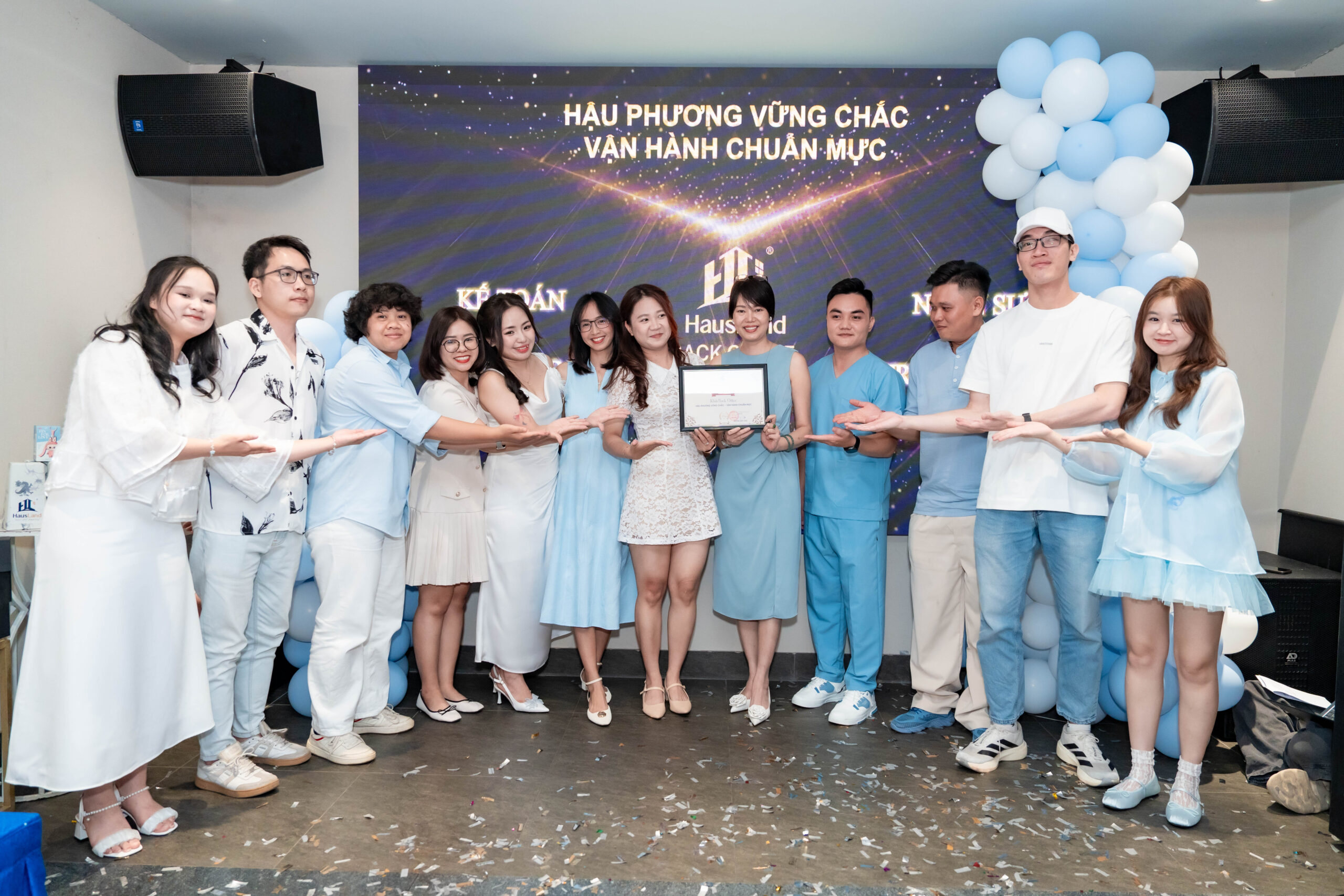 Year End Party HausLand 2025 "Vững nội lực - Bền văn hoá - Gặt thành công" 18 Hậu phương vững chắc, vận hành chuẩn mực