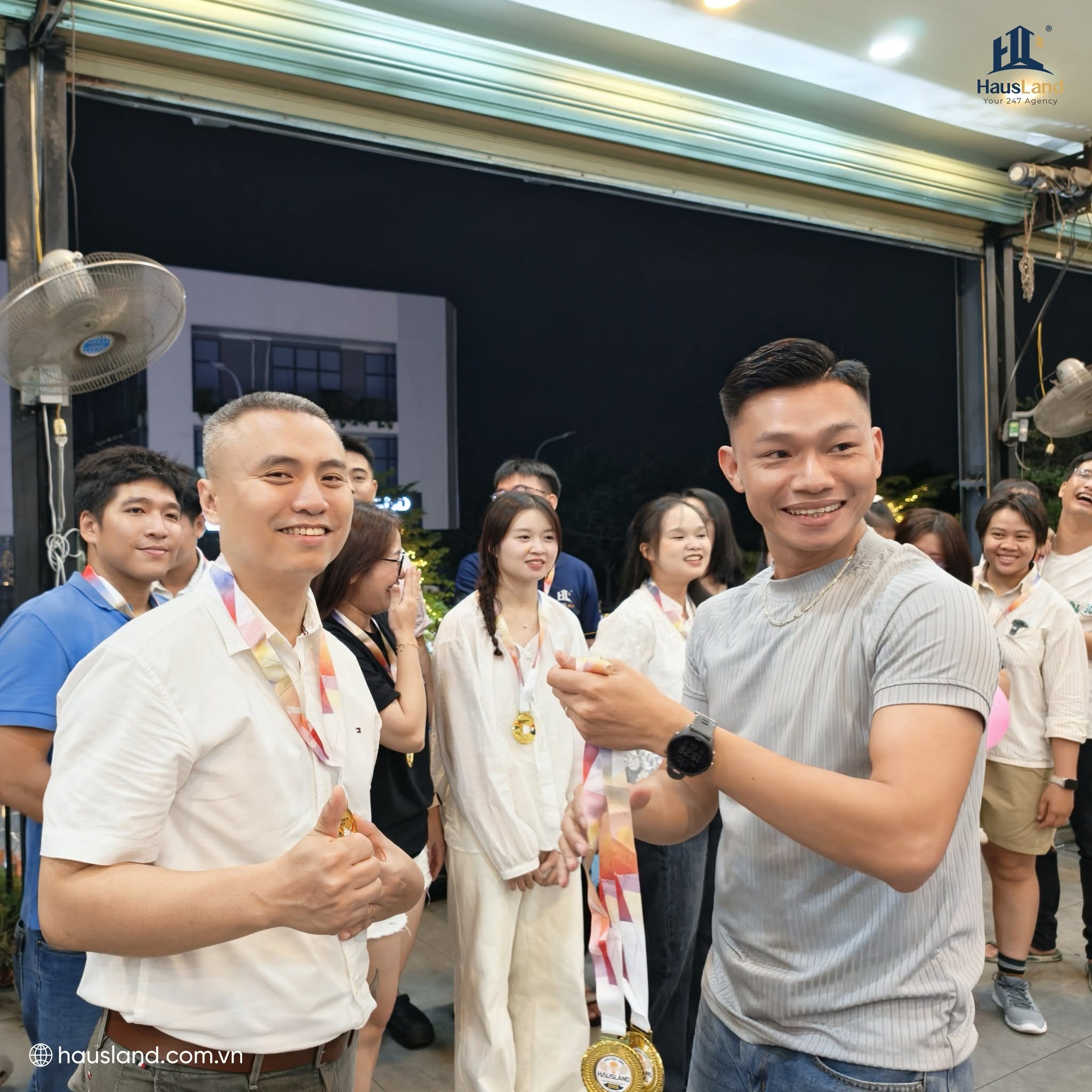 HausLand nhìn lại hành trình 06 năm phát triển: Gắn kết nội lực – Bứt phá thành công 33 Khoảnh khắc kỷ niệm 6 năm thành lập