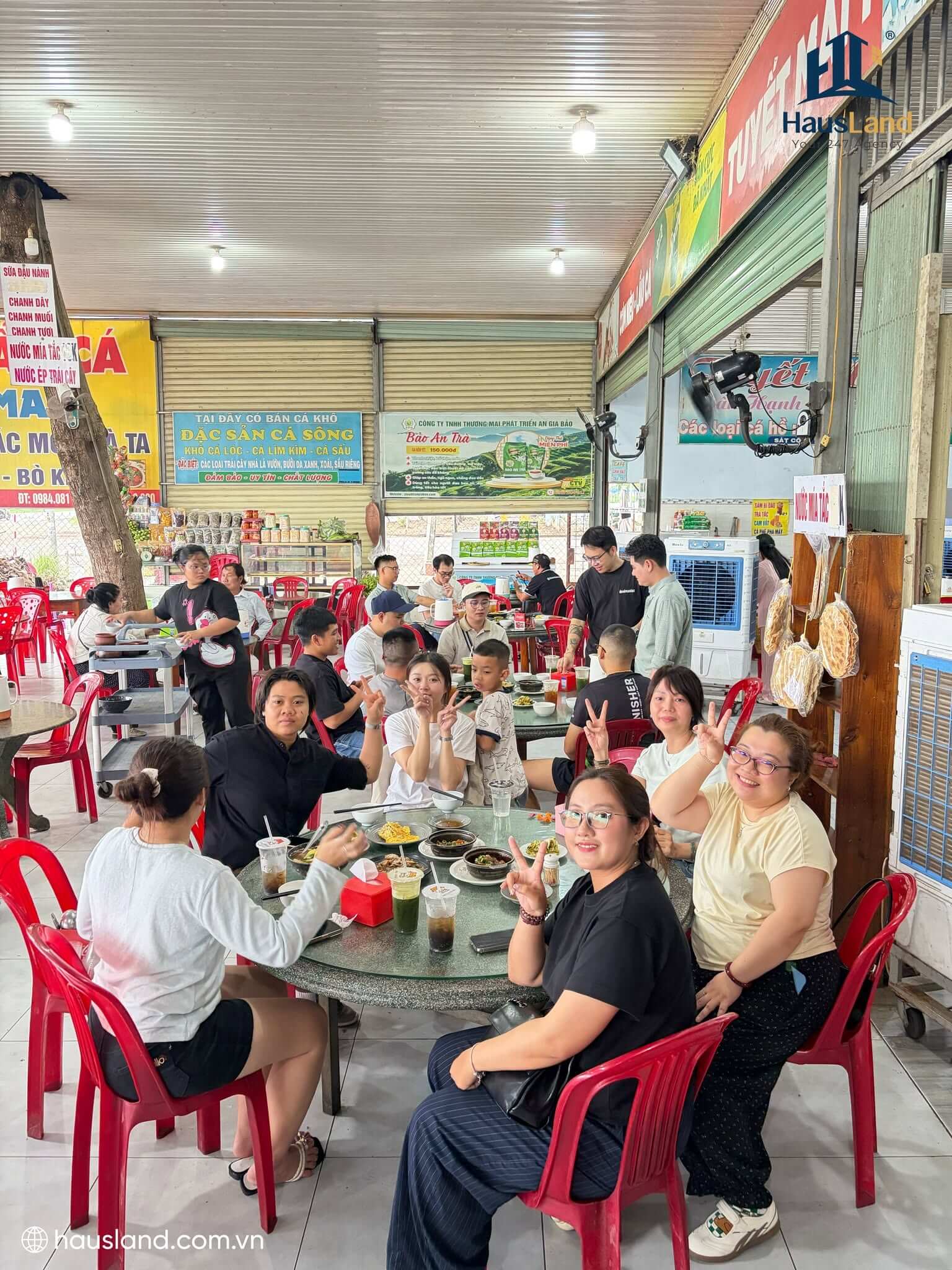 HausLand Team - Phiêu du 2 ngày 1 đêm tại Thành phố Bảo Lộc 8 Những bữa ăn tập thể cùng nhau